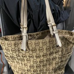 Michael Kors Women’s Tote Bag 