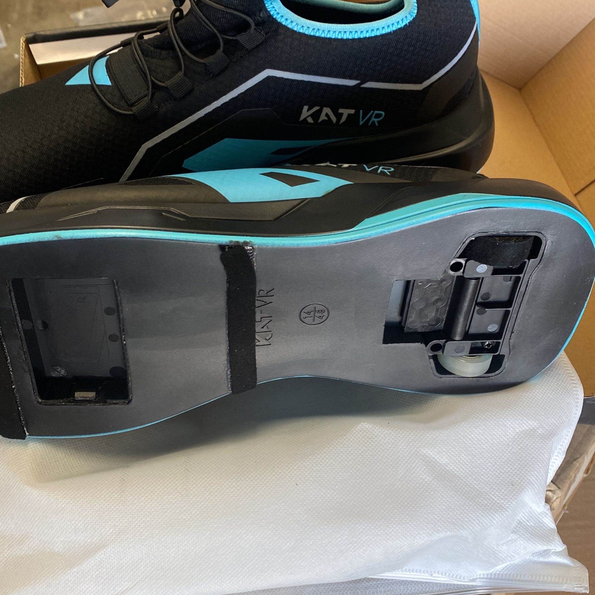 Kat hotsell walk shoes
