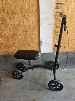 Knee scooter