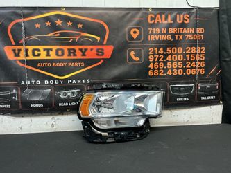 DODGE RAM 2500/3500 RH HEADLIGHT 2019-2024 HALÓGEN OEM