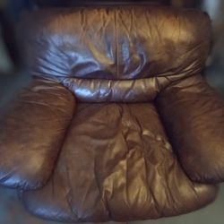 Two Leather Love Seats 
