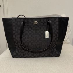 Coach Tote