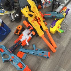 Nerf guns (toys)