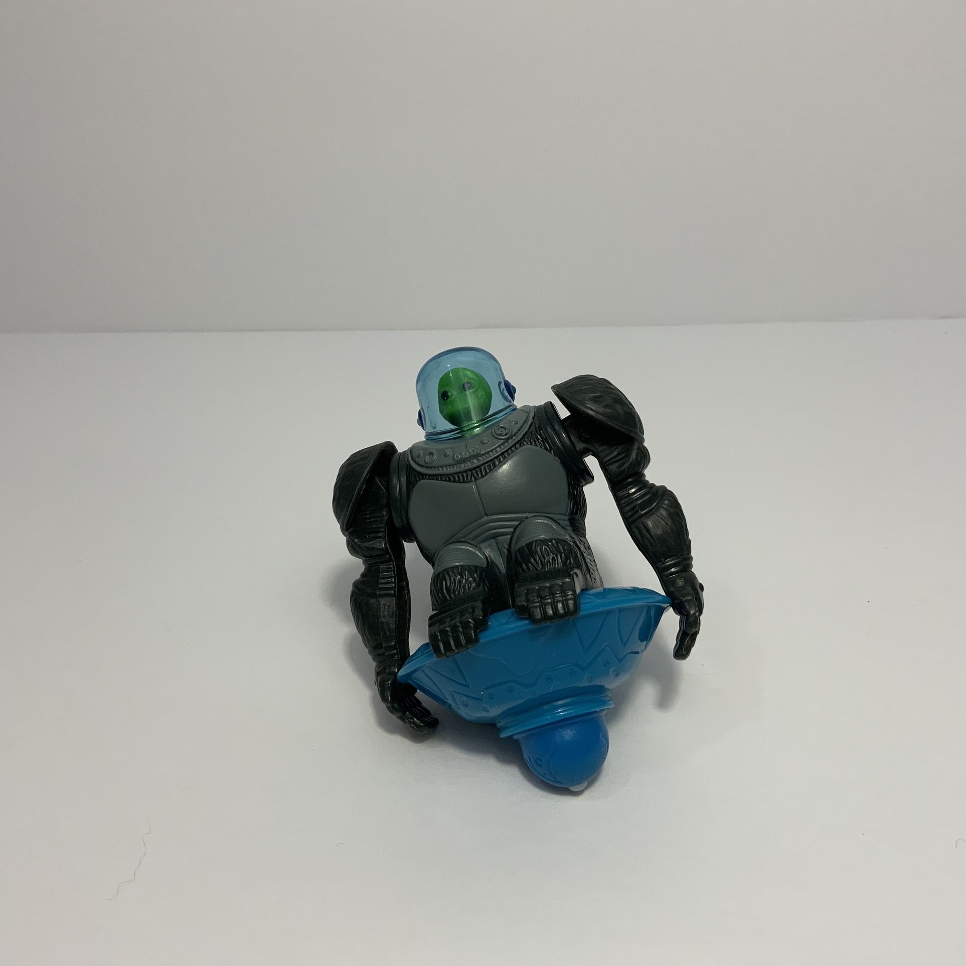 2010 McDonald's Happy Meal Toy Megamind Minion Spinner Toy Ol Chum Alien Figure