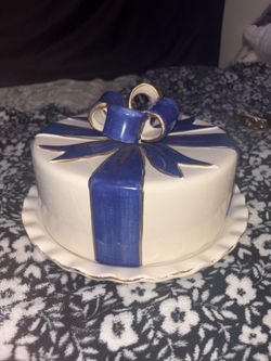 Cake dish