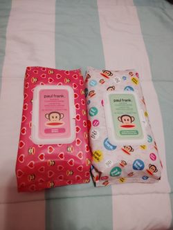 Paul Frank  make-up cleansing wipes