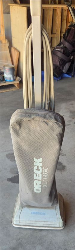 Oreck XL Classic Upright Vacuum