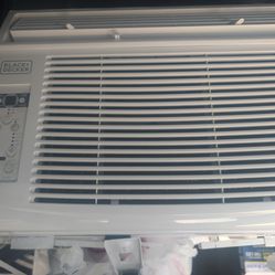 Black and Decker 10k BTU window AC
