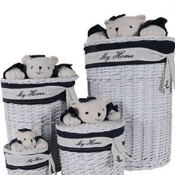 Anne Home - Set of 4 Oval Willow Baskets With Bear Design