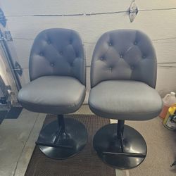 Free Barstool Chairs