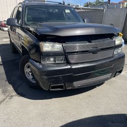 05 Avalanche Parts Only 
