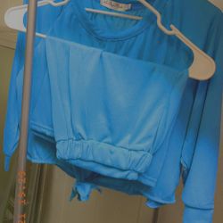 2 Piece Off The Shoulder Set 