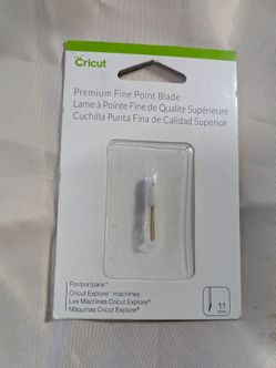 Premium Fine Point Blade