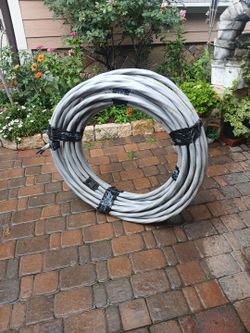 Poco Más De 130 Pies   3C. 2/0     Del 2/0 