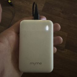 Myme Portable Charger 
