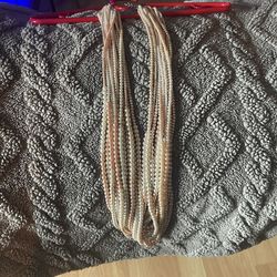 Pearl Necklace / Collar De Perlas