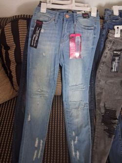 $5 Jeans size 3