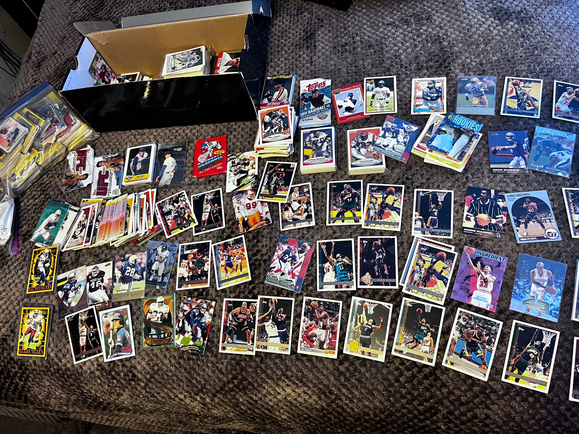 Sports Cards Collection
