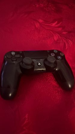 PS4 controller