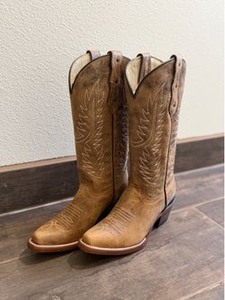 Womens boots