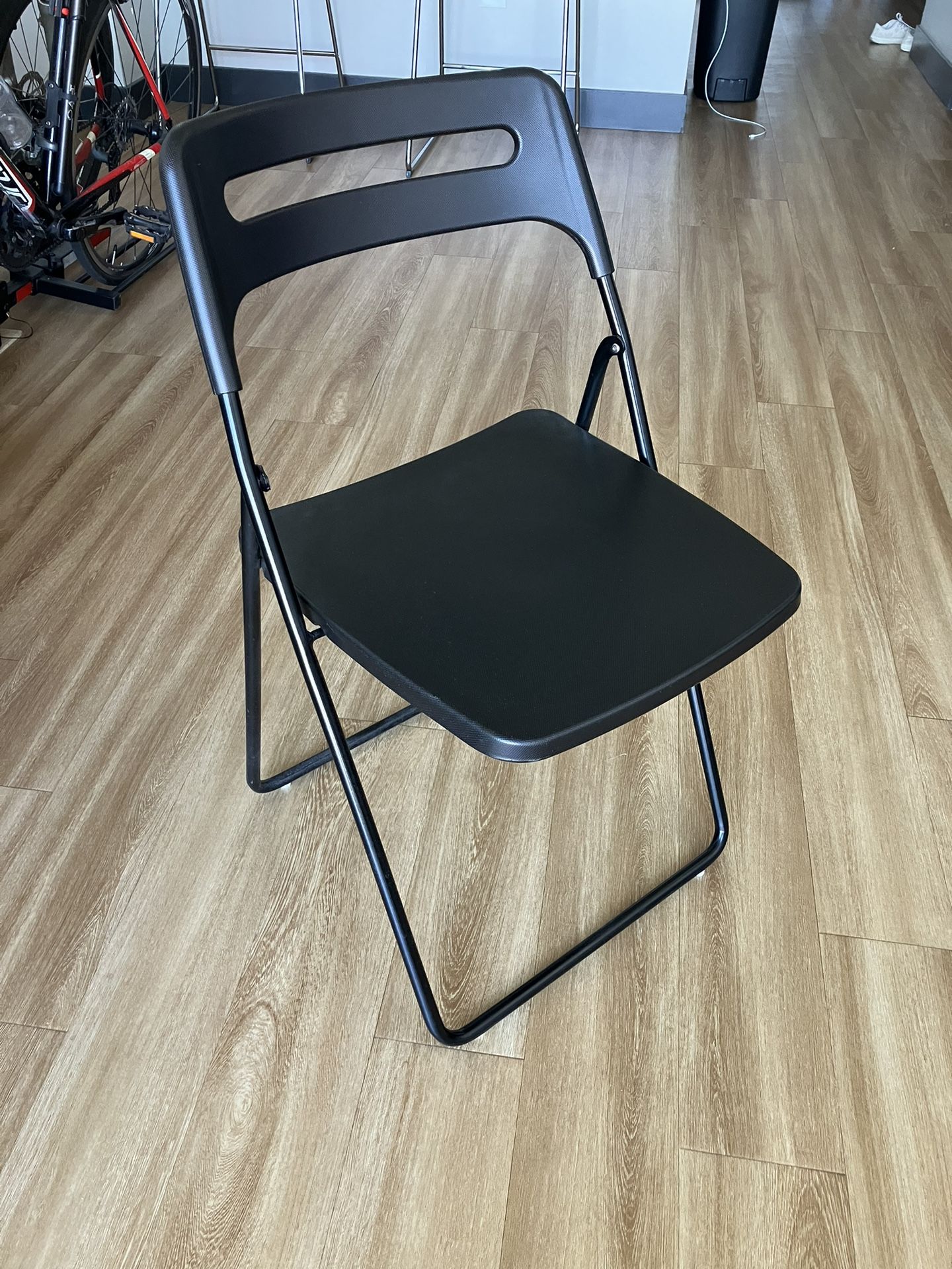 IKEA chair NISSE