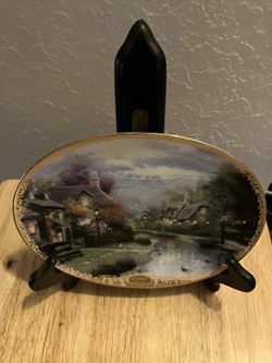 Thomas Kincaid lamp, light village plate