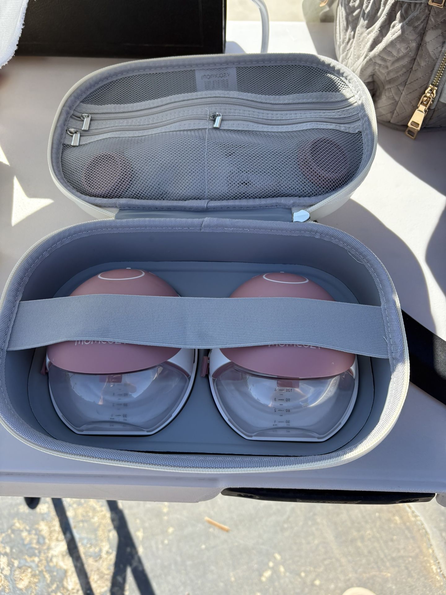 Breast Pump Hands Free