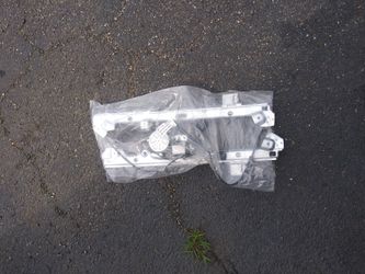 Window Regulators For 00-06 Tahoe, Avalanche, Silverado, Suburban, Yukon, Sierra, Escalade