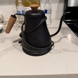 Electronic Tea Pot