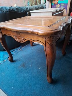 Side table 22x26x20