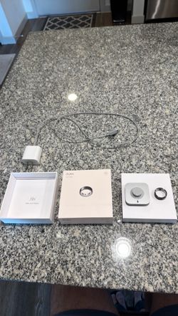 Oura Ring 4 (Size 10)