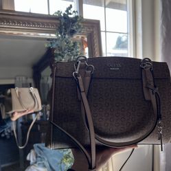 Guess Bag / Purse