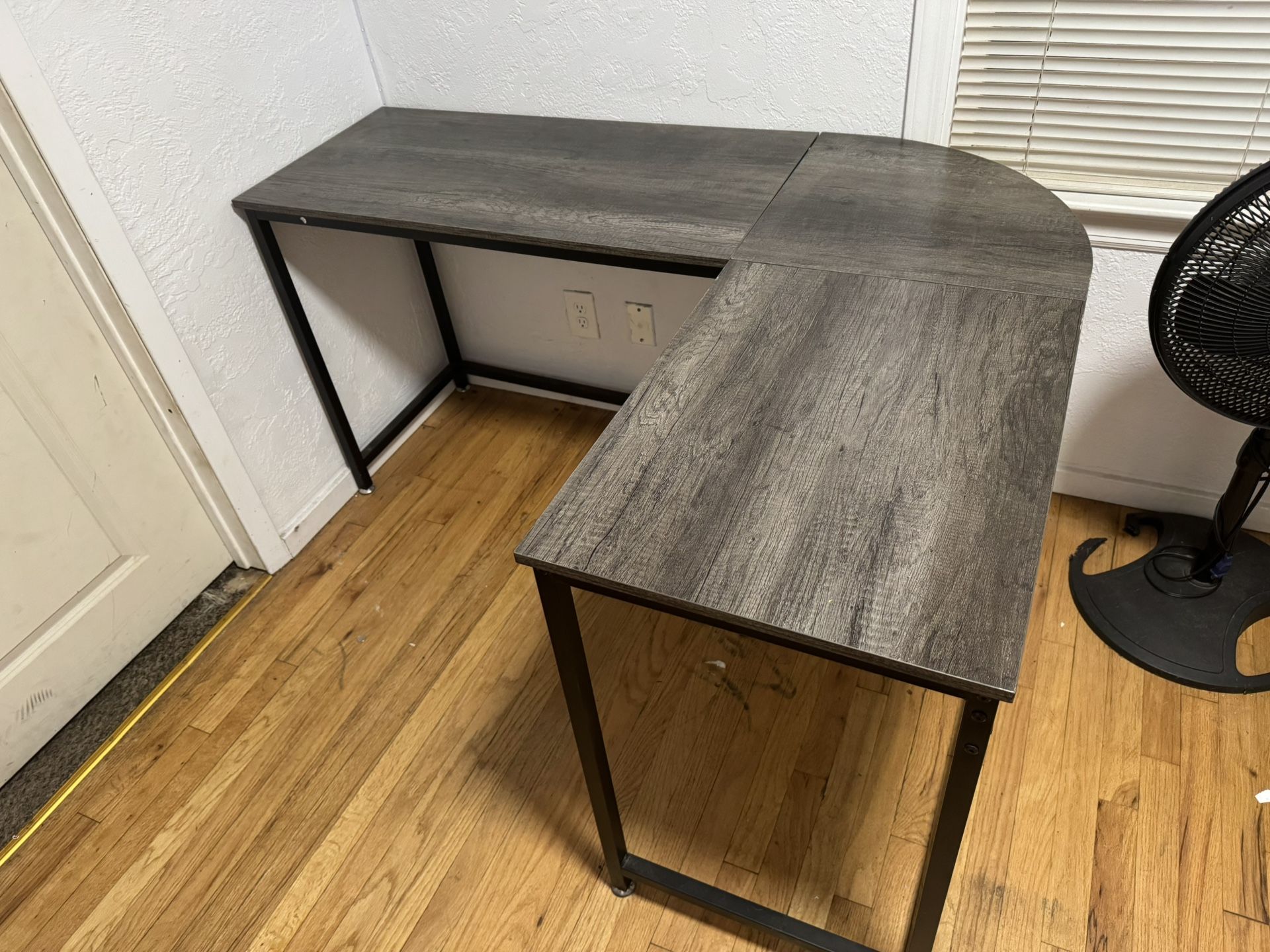 Computer Desk