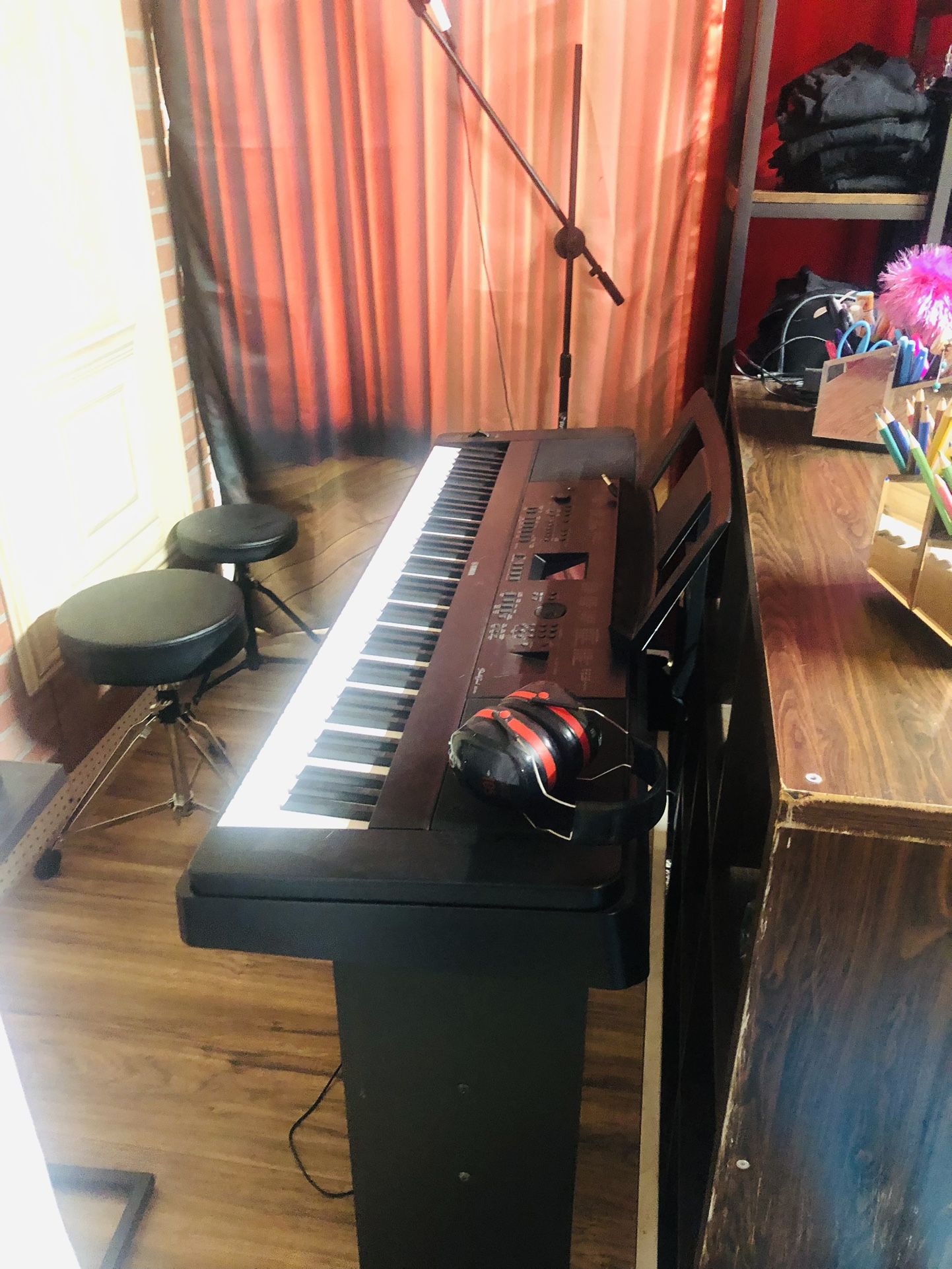 Yamaha Portable-grand DGX-660