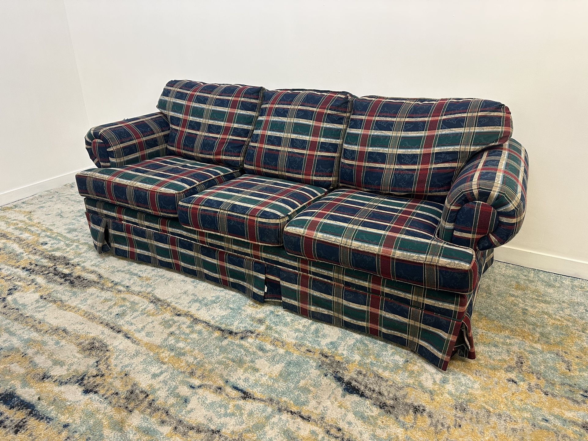 Plaid Hickory Springs Queen Sleeper Sofa Couch