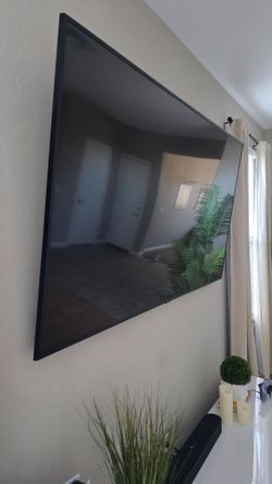 75 " Samsung TV