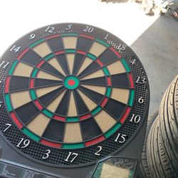 Plastic tip dart board