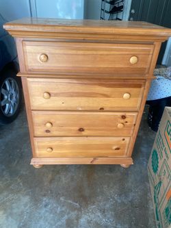 Dresser 36 X 84 X 18