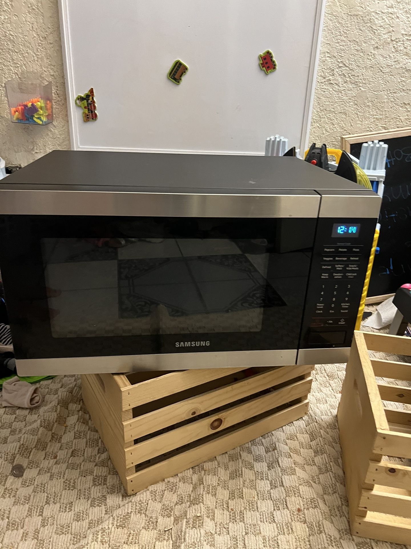 Samsung Microwave $50