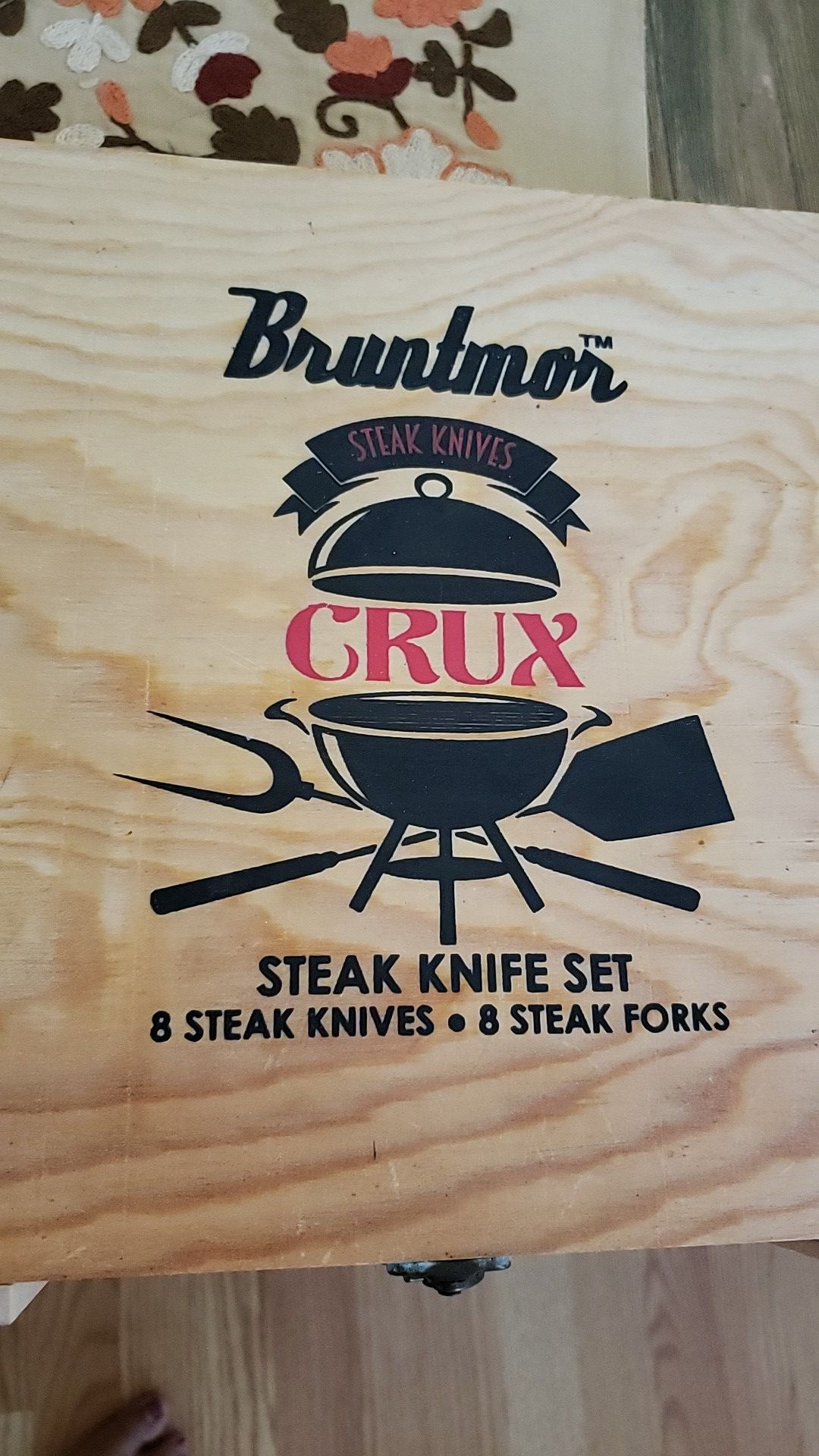 Bruntmor steak 8 knives and 8 steak forks