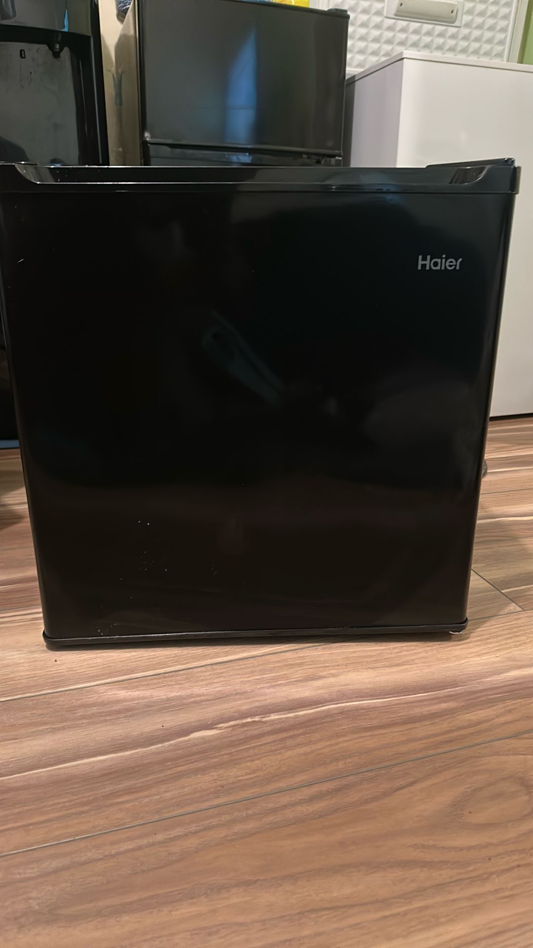 Haier Mini Fridge