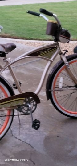 26" Beach Cruiser , has new tubes and tires ready to ride