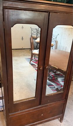 Armoire