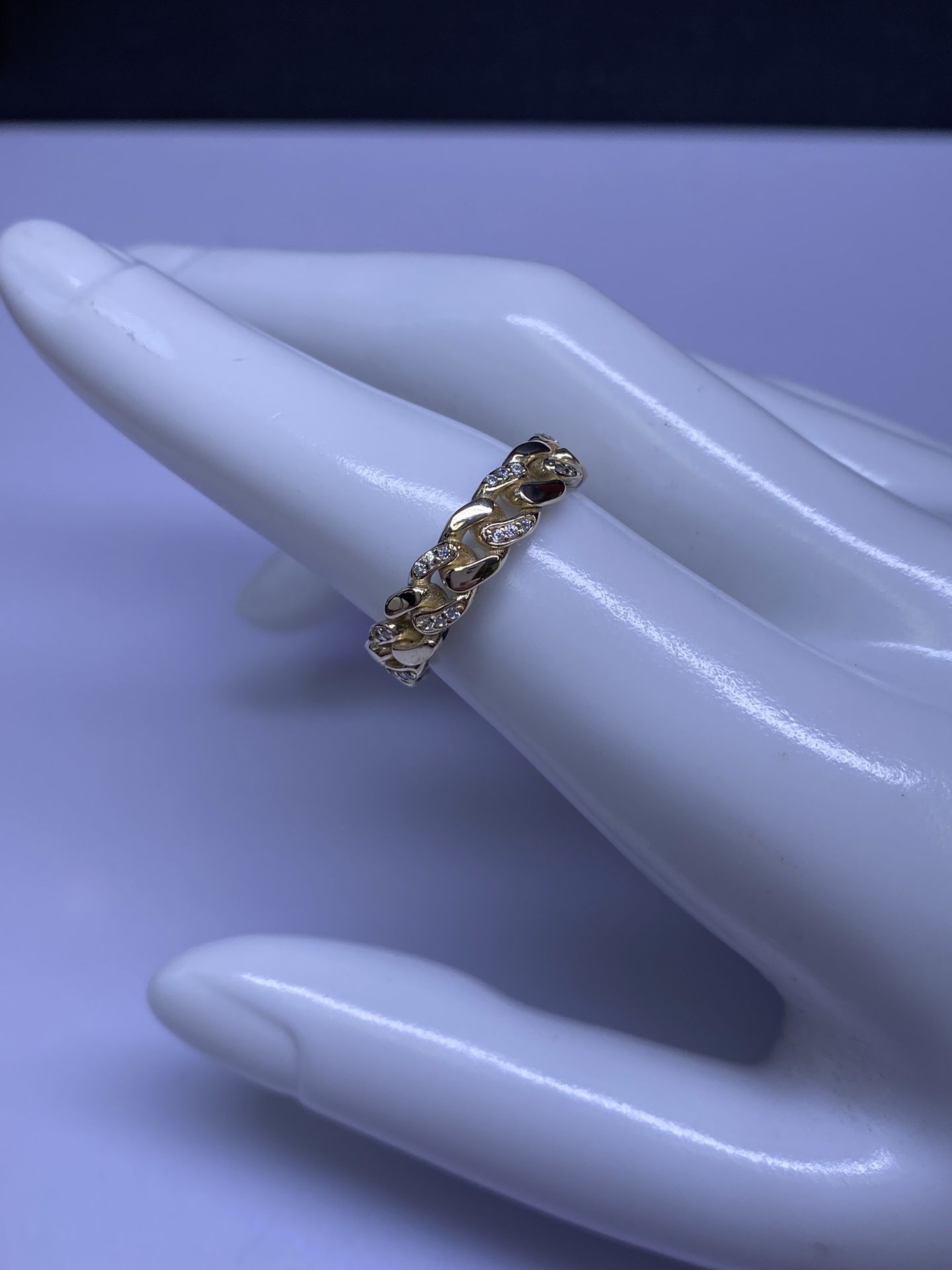 14k Curb Link Ring