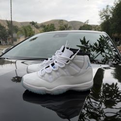Nike Air Jordan 11 Retro Legend Blue (2024)