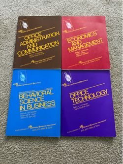 Lot of 4 CPS Certified Professional Secretary Wiley Exam Review Books 1984