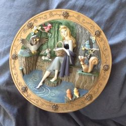Disney collectible 3D Plate