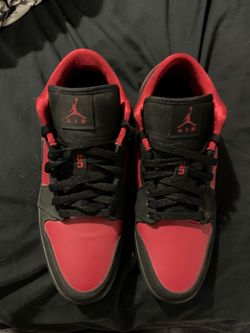 Black Red Jordan’s New size 12 Men’s Sneakers