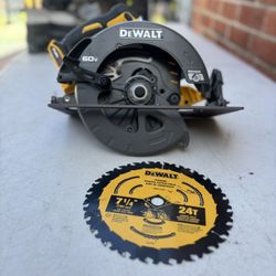 Dewalt 7 1/4” 60v Cordless Circular Saw 