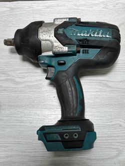 MAKITA XWT08 18V LXT Brushless Cordless High Torque 1/2" Impact (A1G014194)